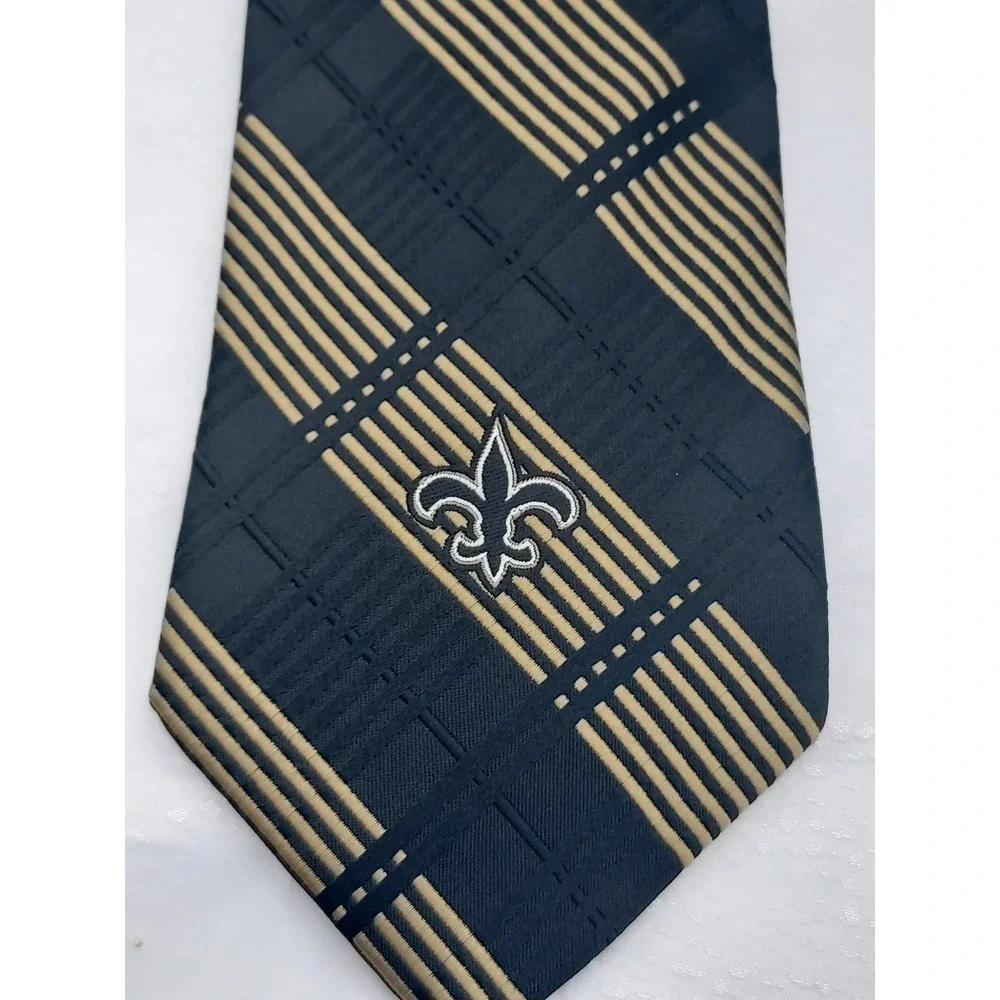 NFL New Orleans Saints Eagles Wings Mens Black Gold Plaid Woven Necktie 5411 NEW